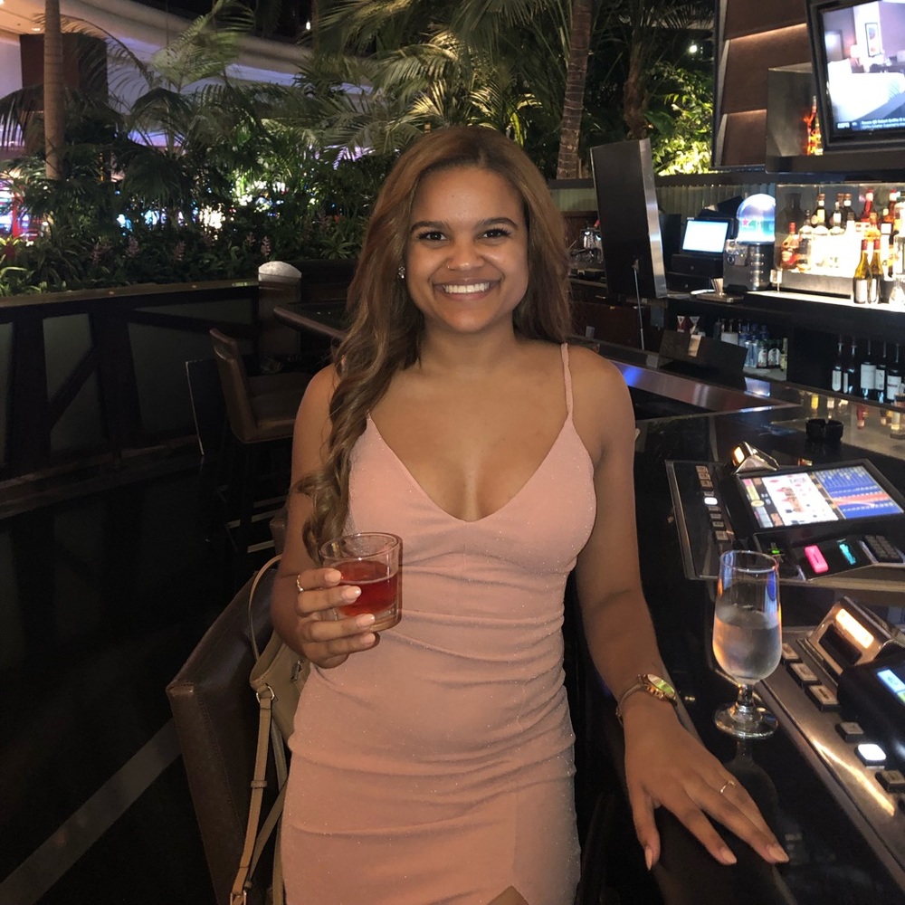 Meet your Posher, Alana